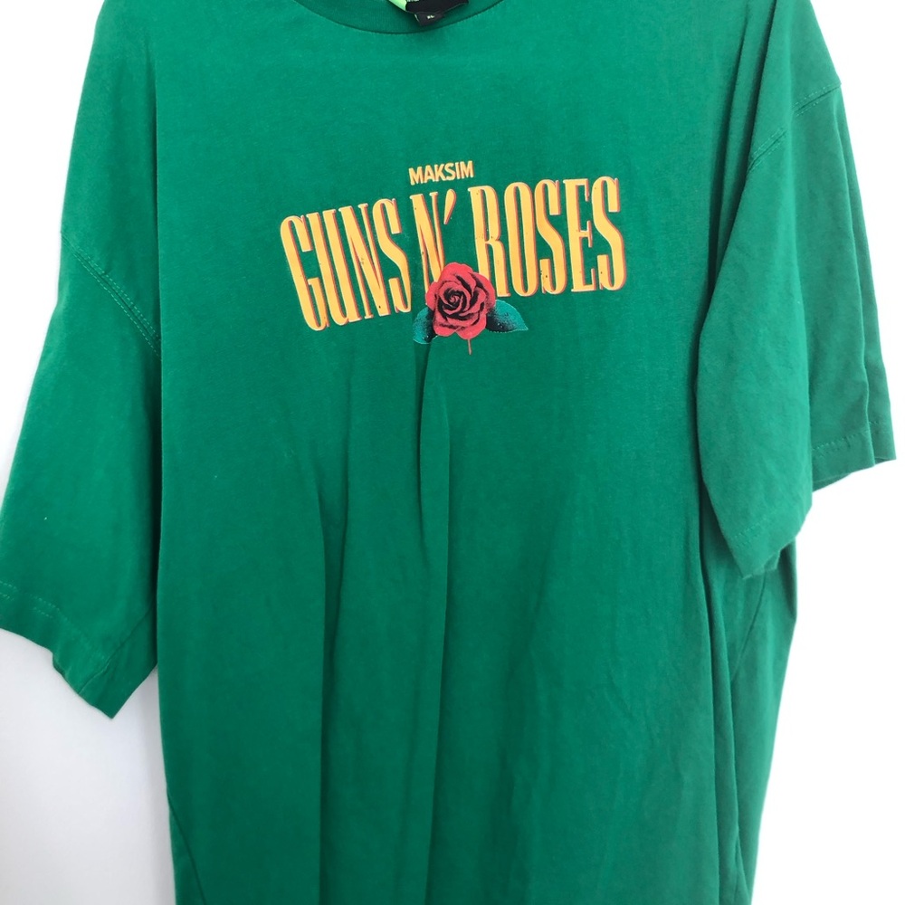 Green Graphic Tee - Short Sleeve